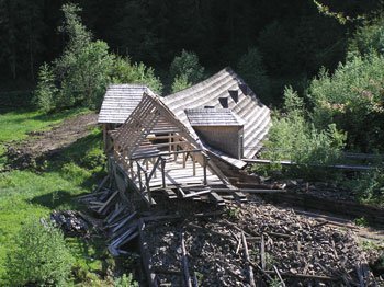 На Закарпатье восстанавливают уникальный Музей леса и сплава.