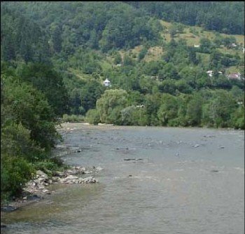Река Тиса вымыла более 1 000 гектаров земли с украинской территории в Закарпатье