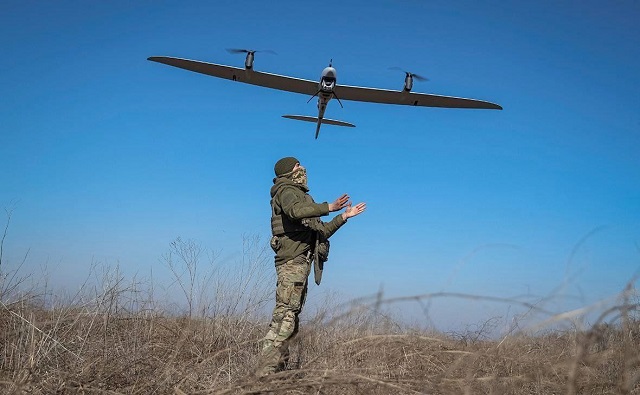  Дешевые беспилотники помогают Киеву обойти "оружейные" ограничения Запада - WSJ