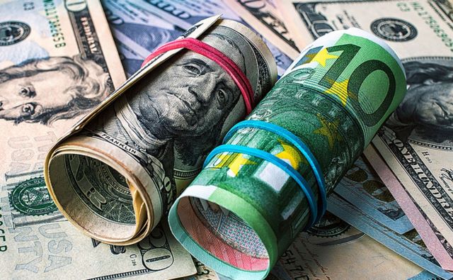 НБУ собирается отменить ряд валютных ограничений