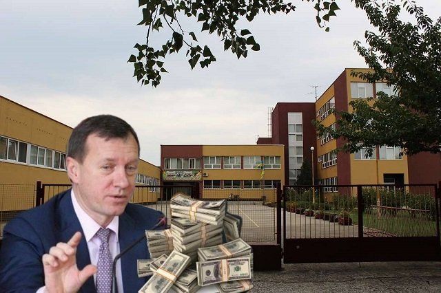 В Ужгороде мэр Андріїв нагреб бюджетные миллионы и изворачивется изо всех сил 