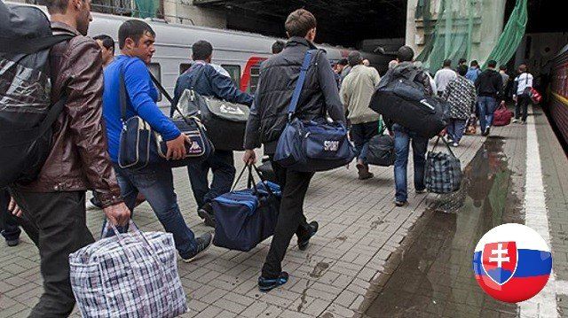 Словаччина продовжує скорочувати кількість "довгострокових" заробітчан з України