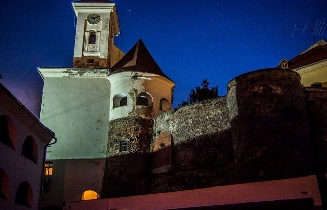 Ночные экскурсии в Мукачевском замке "Паланок"