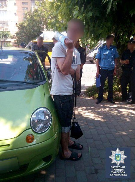 В Ужгороде патрульные задержали нарколюбителя
