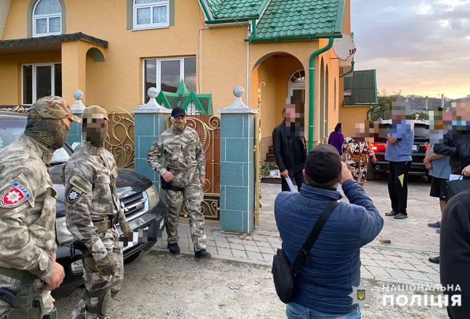 В Закарпатье опасную группировку разоблачили на преступлении межнационального масштаба