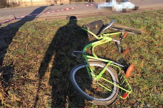Закарпатська поліція повідомляє про смерть велосипедиста