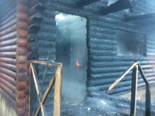 На Ужгородщині згорів дачний будинок