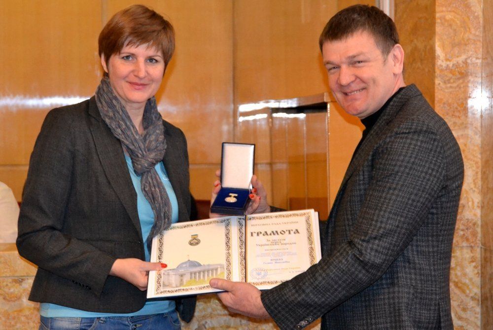 Високі нагороди закарпатцям вручив народний депутат України Роберт Горват