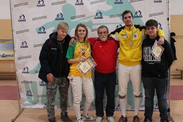 В Ужгороді провели традиційний зимовий передсвятковий турнір з фехтування