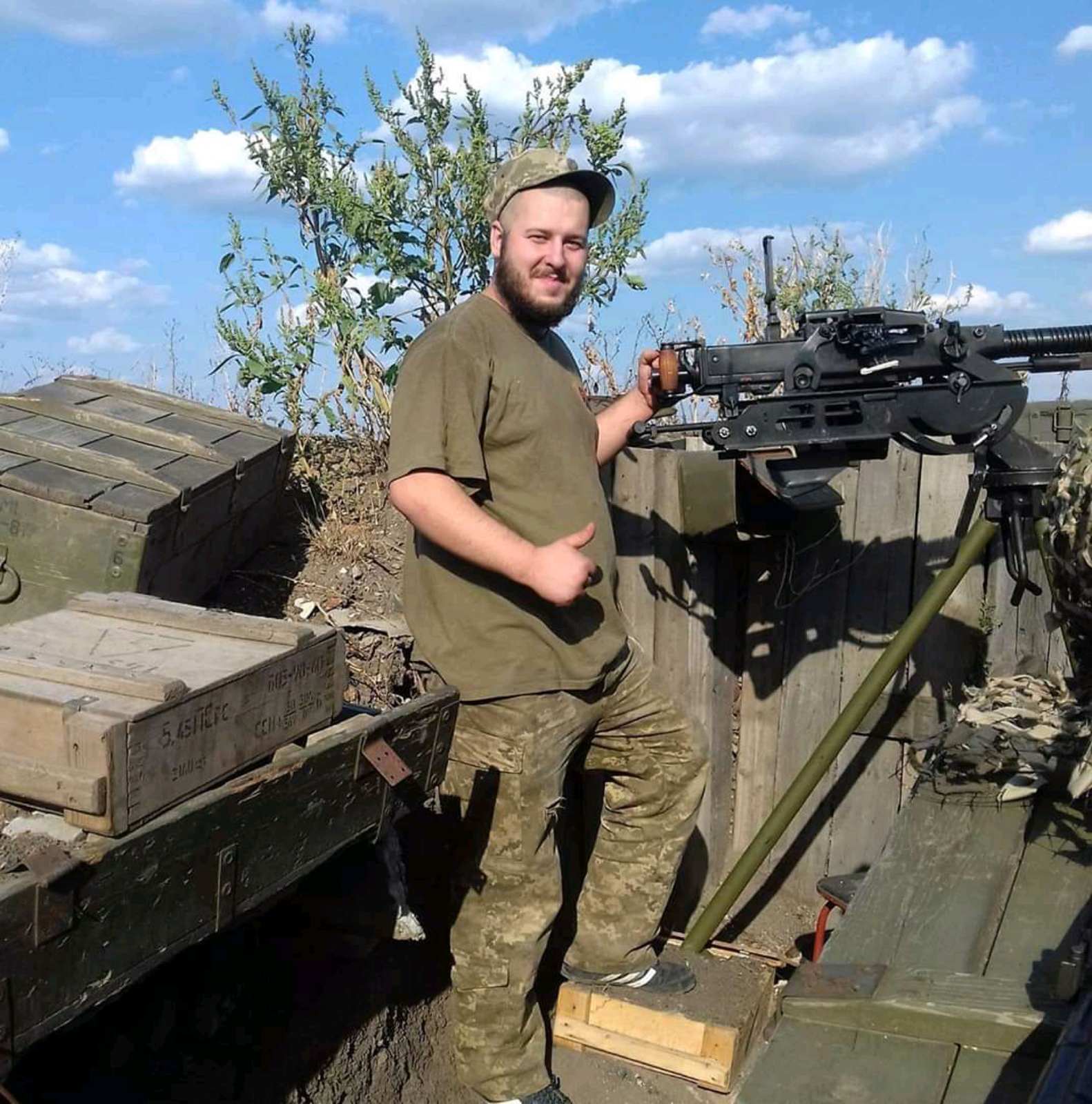 Доля молодого контрактника із Закарпаття на війні на Сході України