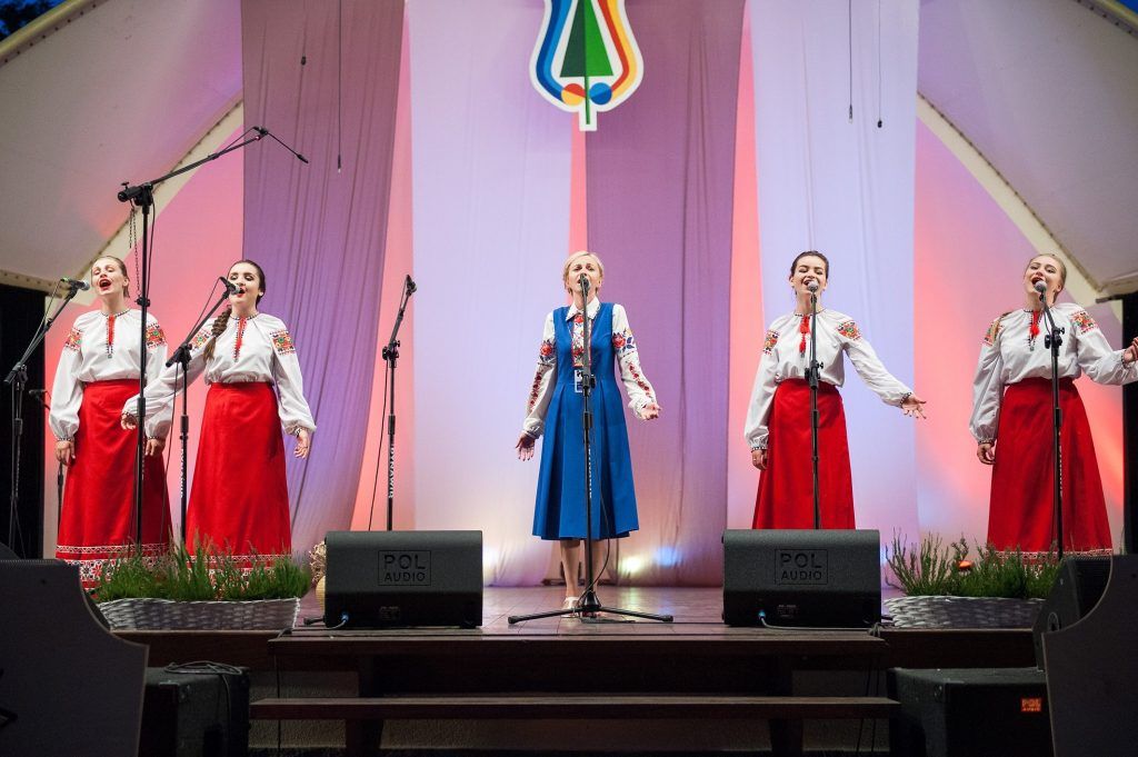 Виконавці із Закарпаття взяли участь у XXX Міжнародних фольклорних зустрічах у Польщі