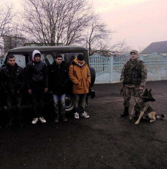 В Закарпатье пограничники задержали нелегалов из Турции