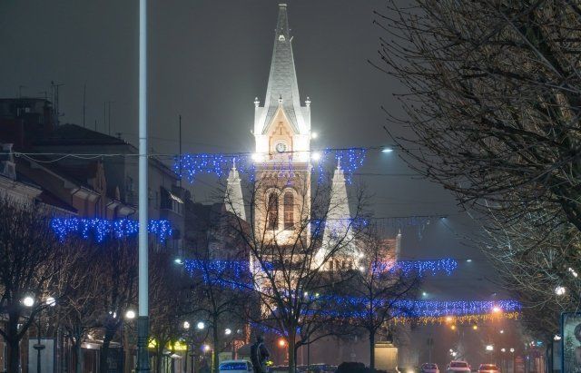 Закарпатське Мукачево на Старий Новий рік — небесний ракурс