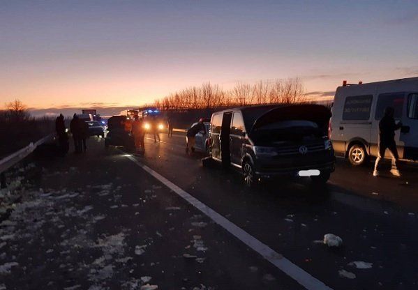 Жахлива автокатастрофа в Угорщині забрала життя 2-х українців