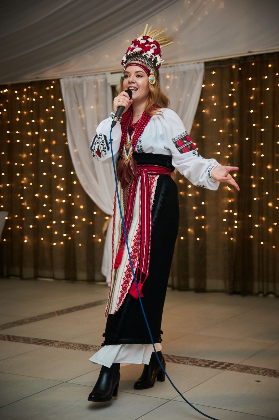 Співачка Вікторія Колосова взяла участь у Балі Національних Меншин в Угорщині