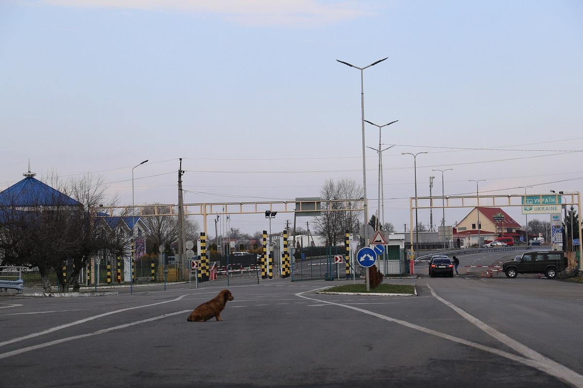 Коронавірус. Що відбувається на митних переходах Західного кордону України