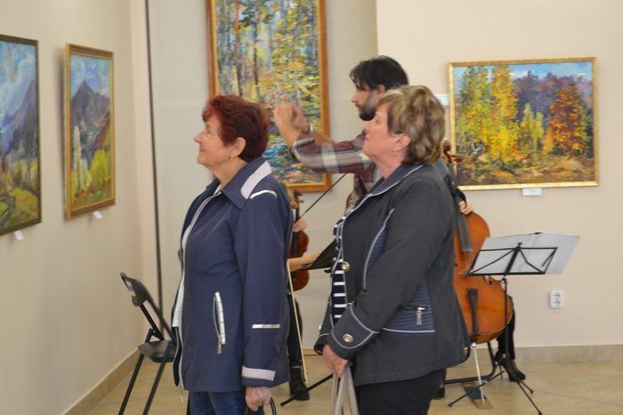 В Ужгородському скансені — персональна виставка живопису Роберта Товта