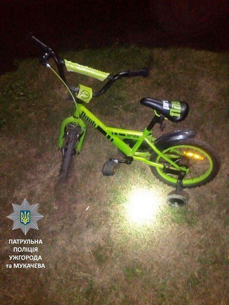 Благодаря бдительности ужгородские патрульные обнаружили воров велосипедов