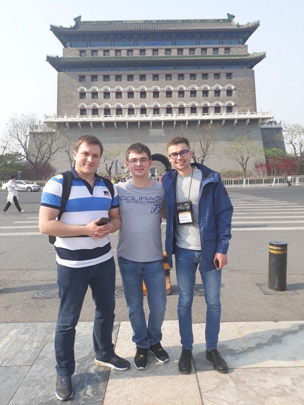 Команда програмістів із Ужгородського університету UzhNU_push-force