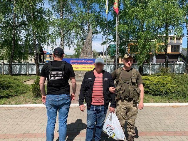 Херсонец, киевские студентов и буковинец не сбежали в ЕС через Закарпатье 