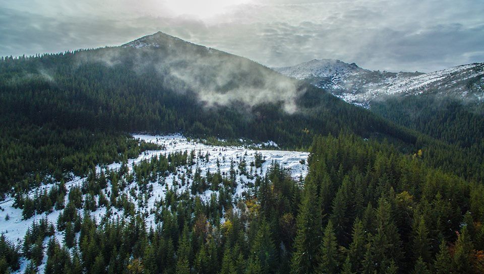 Гора Дземброня - осень или зима?