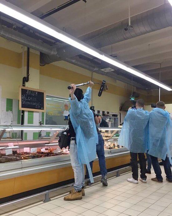 В ужгородский скандальный супермаркет наведались журналисты
