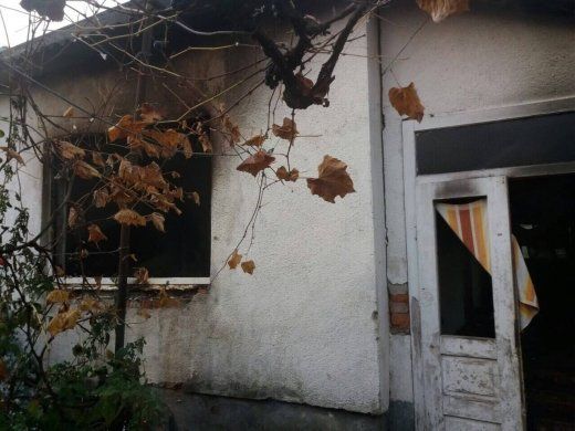 В Закарпатье трёхэтажный дом семьи охватило неконтролируемое пламя 