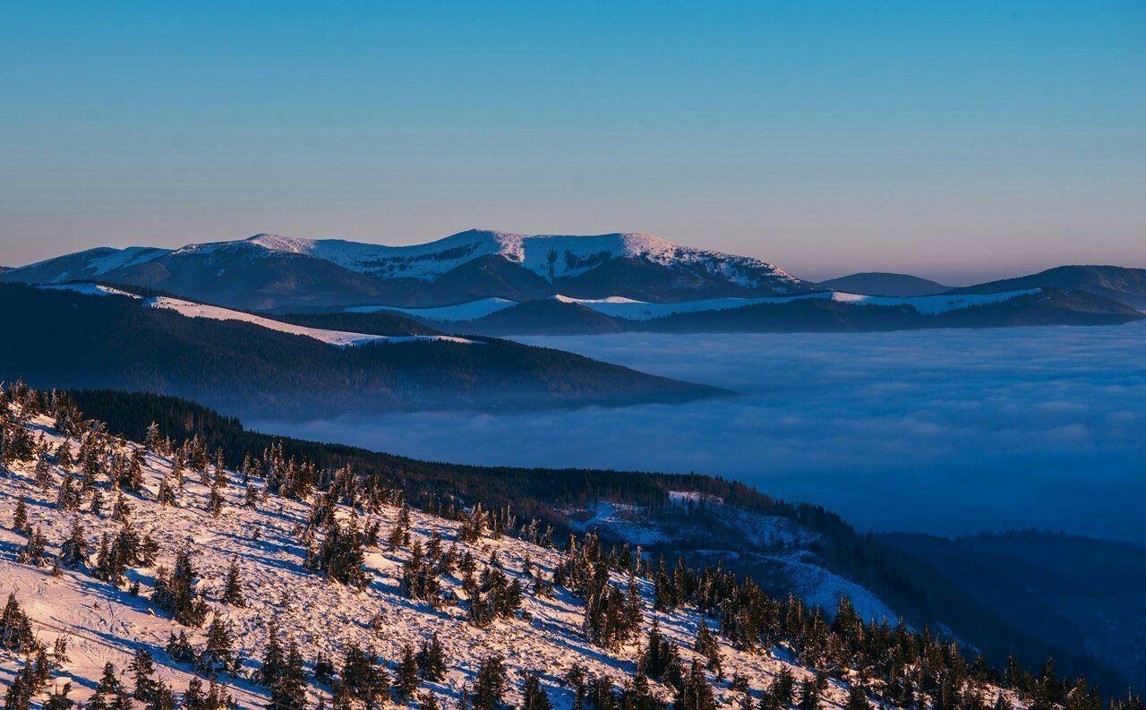 Великолепные фотографии вершины Драгобрата опубликовали в сети (ФОТО)