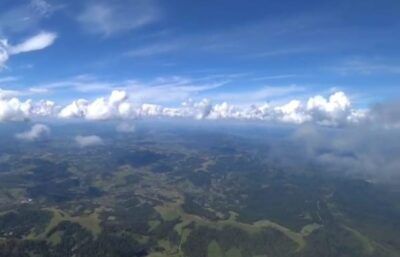 Парапланеристы показали с небес невероятные панорамы Украинской Швейцарии - Закарпатья