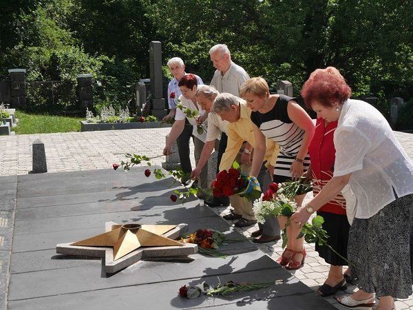 Ужгородцы почтили память жертв войны