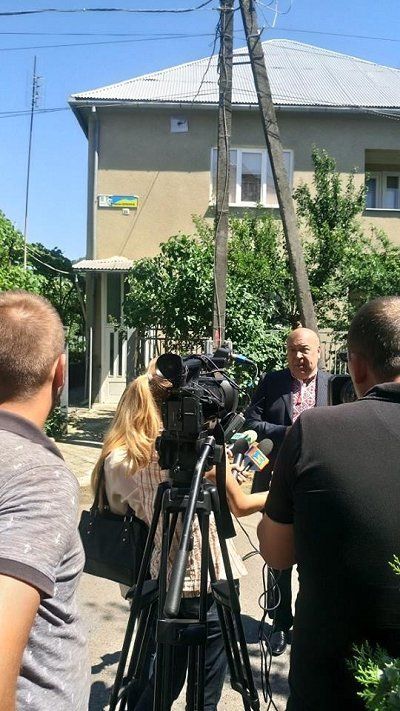 Москаль торжественно открыл улицу Романа Шухевича в Мукачево