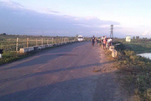 В ДТП на Ужгородщине упав с моста погиб водитель иномарки