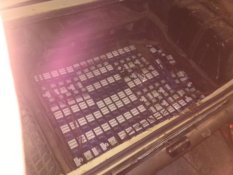 Работники Закарпатской таможни ГФС обнаружили скрытые 680 пачек сигарет