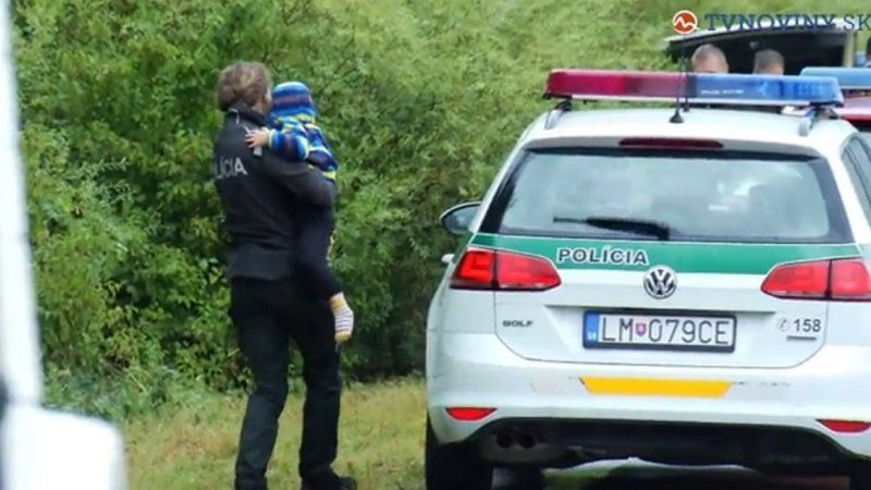На мокрой дороге в Словакии столкнулись два минивэны - погибли 4 ребенка и один взрослый