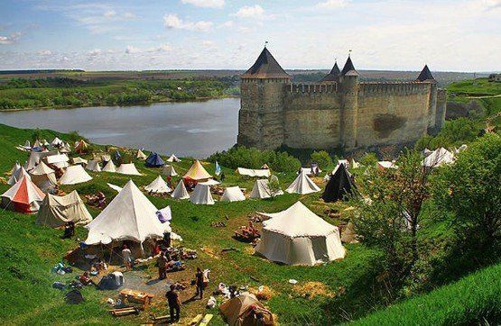 Исторический фестиваль «Середньовічний Хотин»