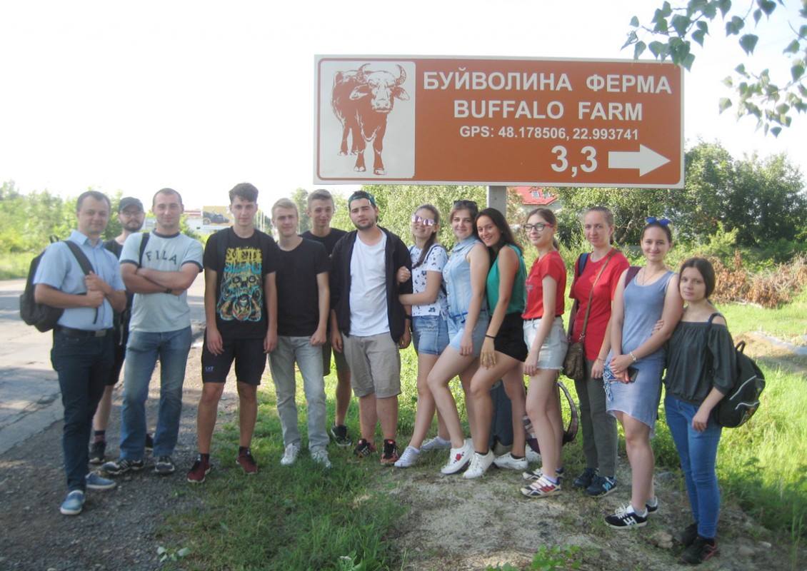 15 студентів-істориків зібрали цікавий матеріал в етнографічній експедиції в Закарпатті