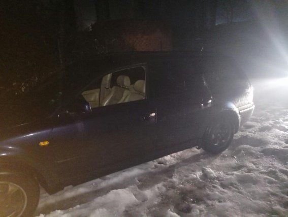 Полиция нашла угнанный в Закарпатье "Volkswagen"