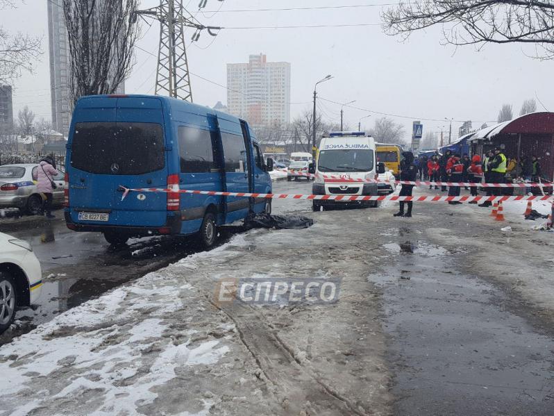 В Киеве средь бела дня убили мужчину, из-за замечание