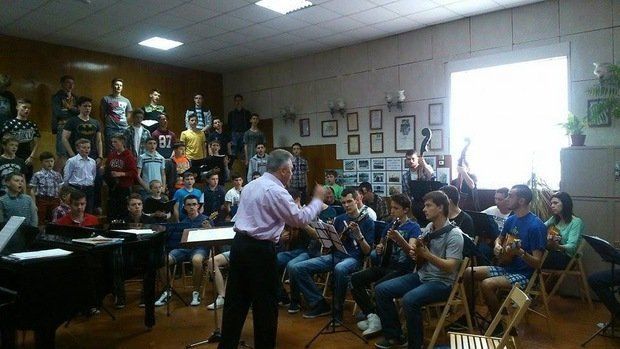 молодіжний оркестр тамбуринів "Баторек" із м. Осієк в Мукачеві