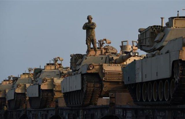 Куди саме прямували танки НАТО, які рухалися у бік Закарпаття