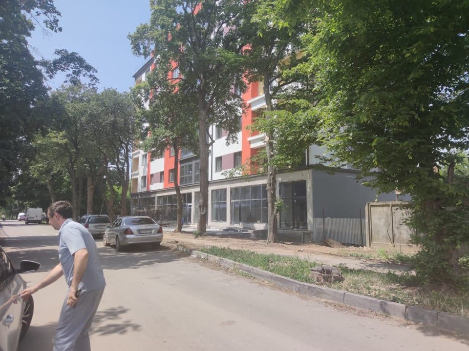 Влада Ужгорода "кришує" скандальне будівництво біля "Епіцентру" на вулиці Миколи Боб'яка