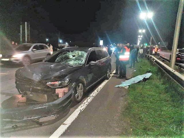  В Закарпатті поліцейський на VW зніс із пішохідника підлітка - хлопець загинув на місці