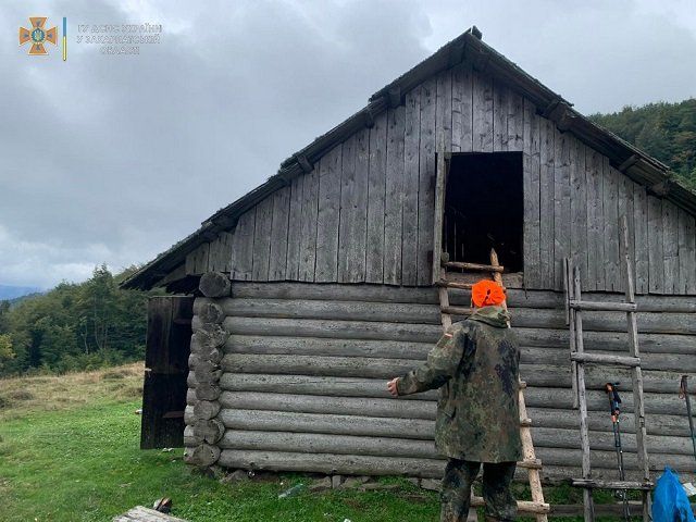 В Закарпатье пропавший грибник поднял на ноги спасателей, полицию и местных жителей