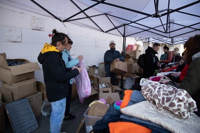 Одежда, игрушки, постельное: где в Ужгороде переселенцам искать необходимое
