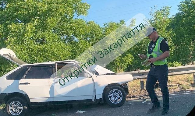 Жесткое ДТП в Закарпатье: На трассе Киев-Чоп не разминулись два авто