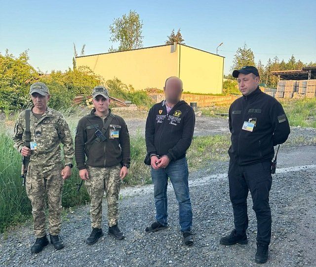За выходные в Закарпатье на границе вычислили 7 беглецов от мобилизации 