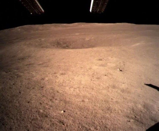 Посадка «Чанъэ-4» на поверхность обратной стороны Луны