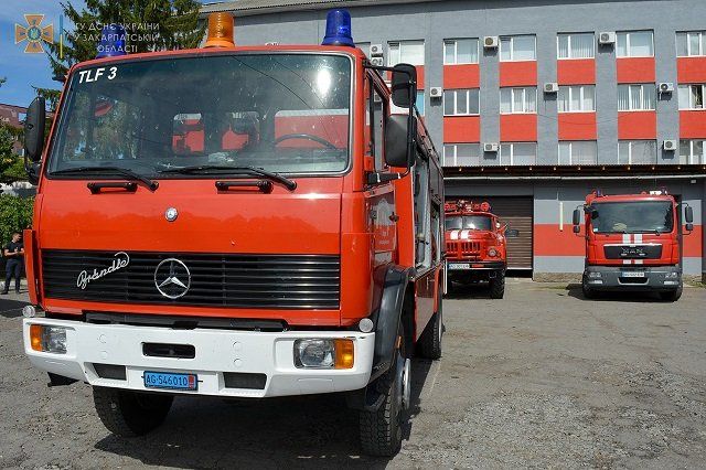 Спасатели Ужгородского района пополнят автопарк швейцарским Mercedes