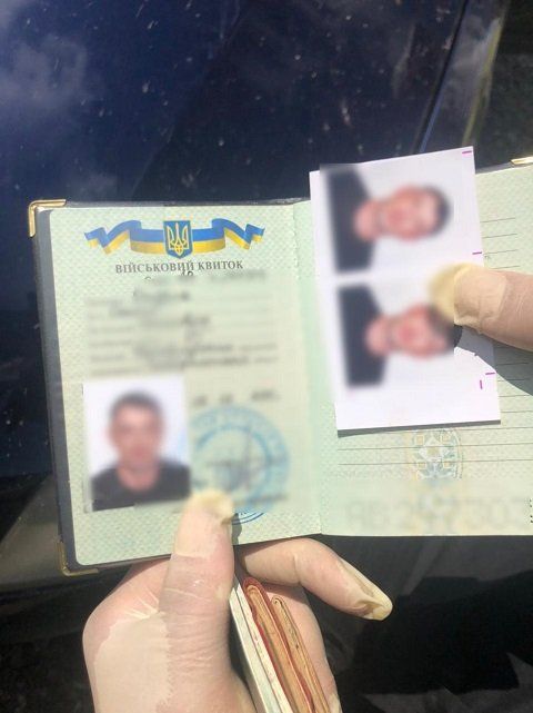 Во Львовской области обломали "стратап" спецу по документам для уклонистов из Закарпатья