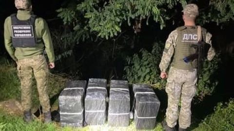 Контрабандисты пытались по Тисе в Румынию отправить "товар" - номер не прошел